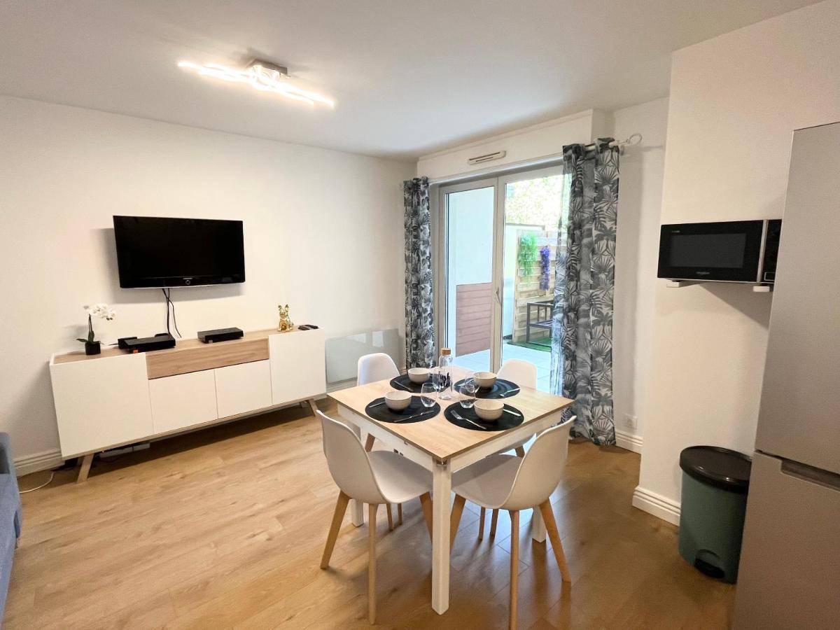 Апартаменти Deux Pieces Cosy A La Croisette Карр'єр-су-Пуассі Екстер'єр фото